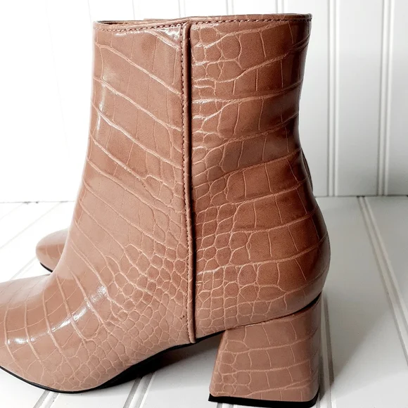 NEW Steve Madden Darma Tan Block Heel Boot C255 - Picture 7 of 13